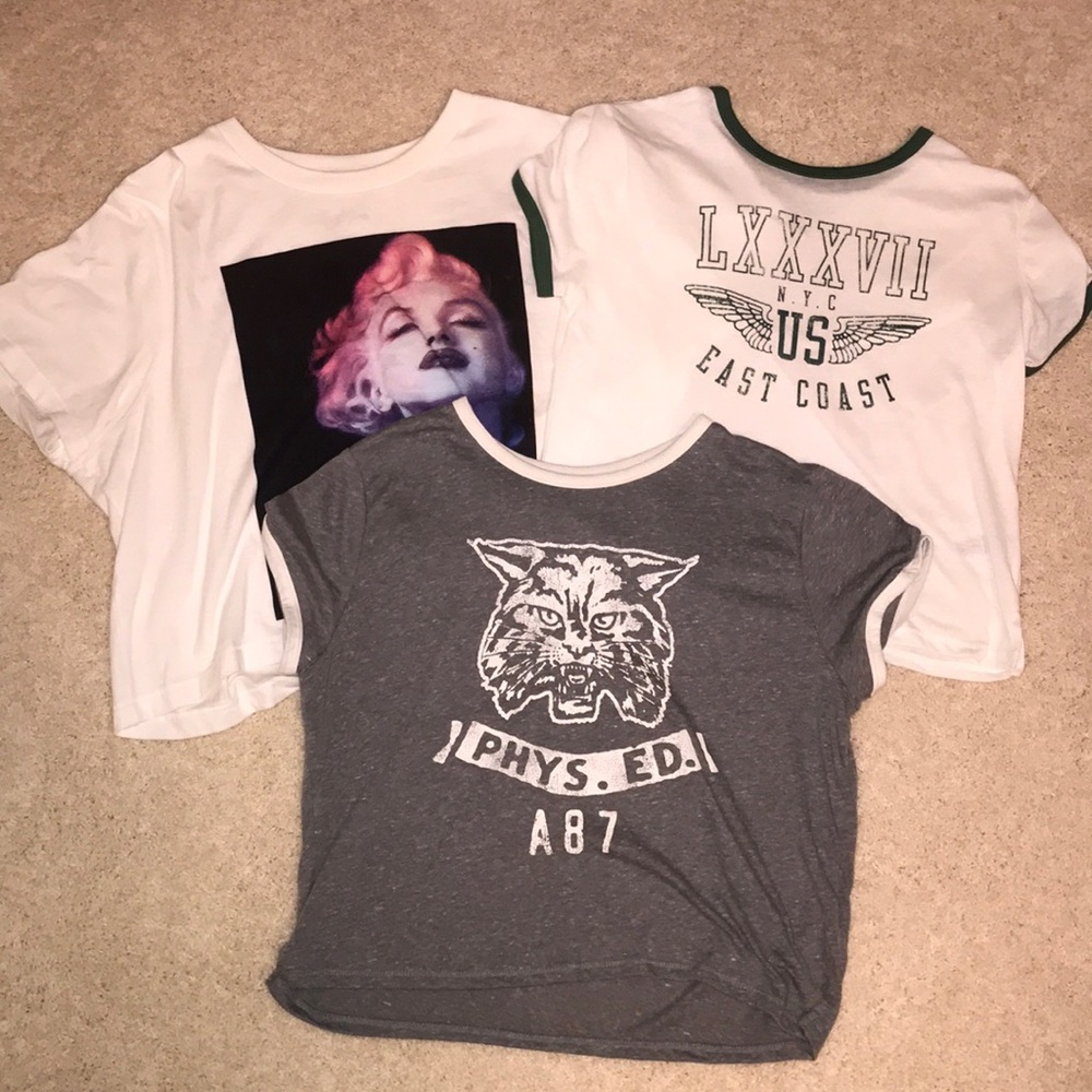‼️THREE crop tops‼️